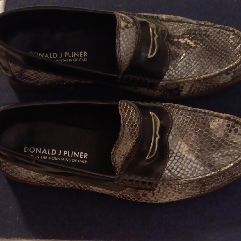 Donald J. Pliner Men's Snakeskin Loafers - Black and Gray - Picture 3 of 9